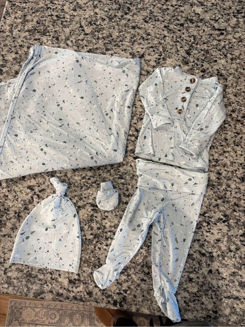 Lou Lou & Company Light Blue Speckled Baby Pajama Set with Hat Blanket Mittens